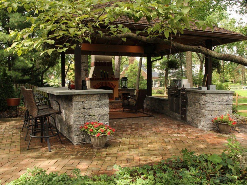 reinfordlandscapes outdoor living photo 2